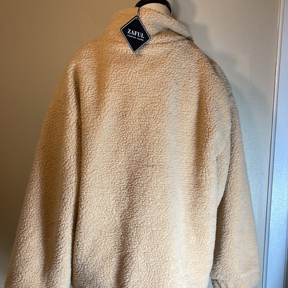 Zaful faux fur - Picture 6 of 6